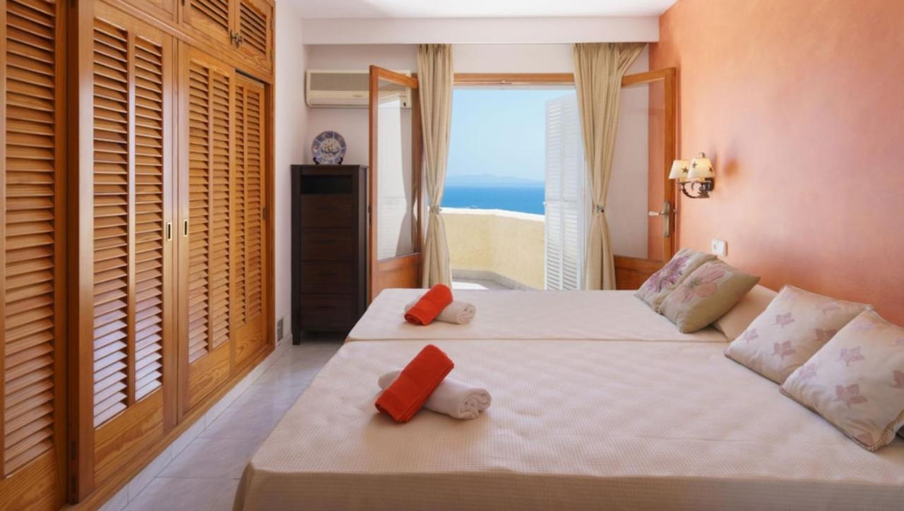 Villa Veuremar - *